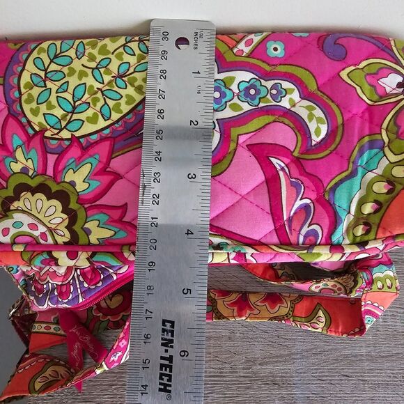 Vera Bradley Quilted Crossbody Bag Purse Pink Paisley Floral Pattern Bright Smal - Picture 9 of 9